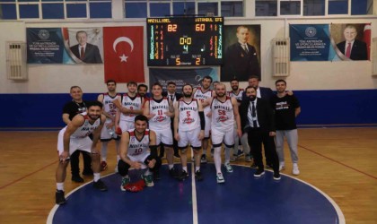Nazilli Belediyespor Erkek Basketbol Takımı önde başladı
