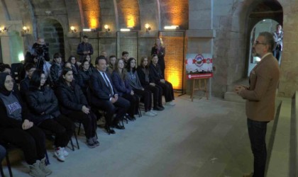 Öğrenciler Çanakkaleyi tarihi mekanda öğrendi