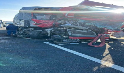 Otostop çeken şahıs bindiği tırda hayatını kaybetti