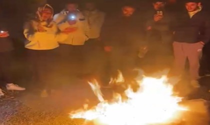 Polis memuru eski eşi tarafından öldürülen Mervegül Bayerin gelinliğini annesi yaktı