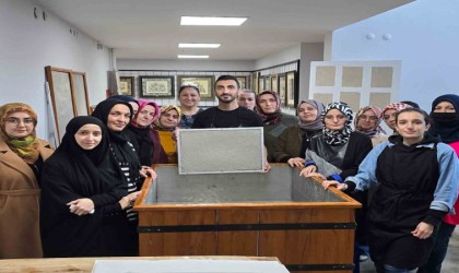 Sanat eserleri için kağıt ürettiler