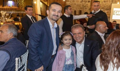 Seçer: Mersinliler, o 11 kentin acısını yaşadı