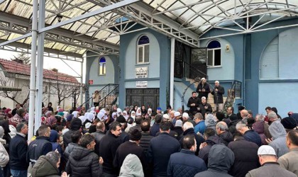 Simavdan Ramazan umresi için 29 kişilik kafile yola çıktı