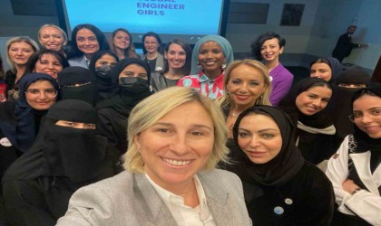 Suudi Arabistanın mühendis kızları geliyor