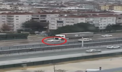 Ters şeritten böyle ilerlemeye çalıştı...