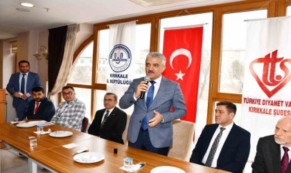 Vali Makas: Ülkemizi, Türkiye Yüzyılına hazırlamakla mükellefiz