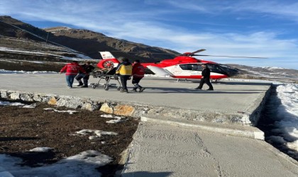 Vanda ambulans helikopter hamile kadın için havalandı