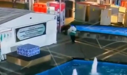 Vicdansızlığın böylesi: Filistinliler için toplanan yardım parasını çaldı