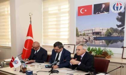 YÖK Başkanvekili Prof. Dr. Haldun Göktaştan GAÜNde