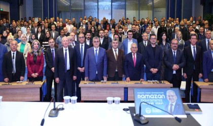 Başkan Büyükkılıç, personelleriyle bayramlaştı