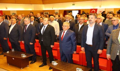 Başkan Büyükkılıçtan çiftçiye 18 milyon TLlik 300 ton nohut tohumu desteği