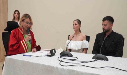 Başkan Fazlaca ilk mesaiye nikah kıyarak başladı