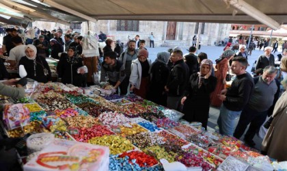 Bayram alışverişinde son gün yoğunluğu