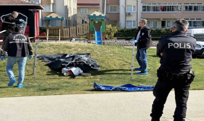Bursada 19 yaşındaki genç, parkta ölü bulundu