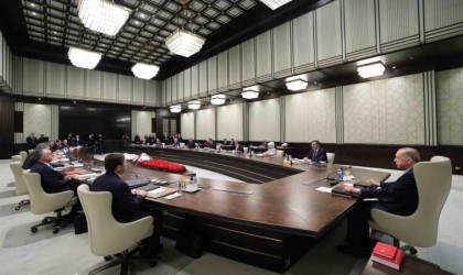 Cumhurbaşkanlığı Kabinesi, Cumhurbaşkanı Recep Tayyip Erdoğan başkanlığında Beştepede toplandı.