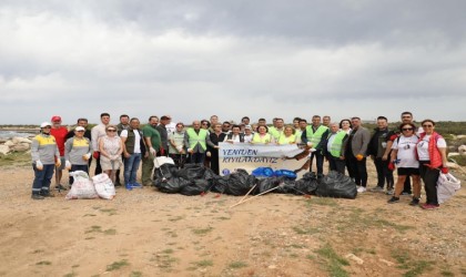 Didimde kıyı temizliği çalışması gerçekleştirildi