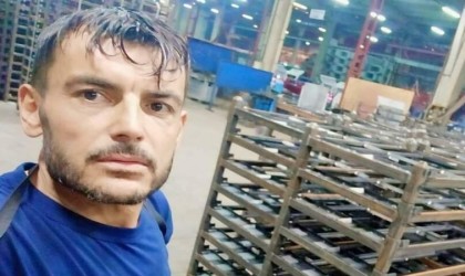 İzmirde 3 çocuk babası, evde çıkan yangında hayatını kaybetti