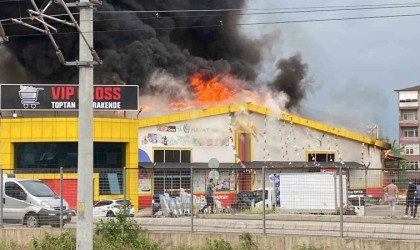 İzmitte büyük yangın