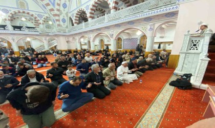 Kuluda Kadir Gecesinde camiler doldu