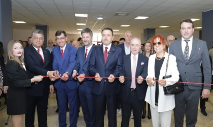 Kütahyada “Sınırların Ötesinde Macar Çağdaş Sanatına Bir Yolculuk” konulu etkinlikler