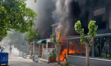 Manisada kafede çıkan yangın korkuttu