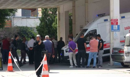 Mersinde kepçenin kova kısmının altında kalan işçi hayatını kaybetti