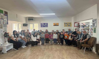 Miniklerden koca çınarlara anlamlı ziyaret