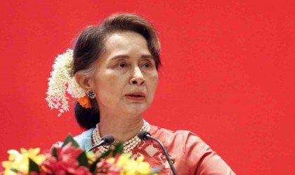 Myanmarda devrik lider Suu Kyi ev hapsine alındı