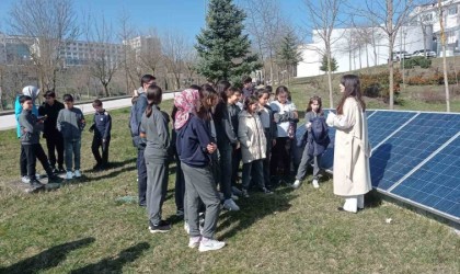 Öğrenciler yenilenebilir enerjiyi öğrendi