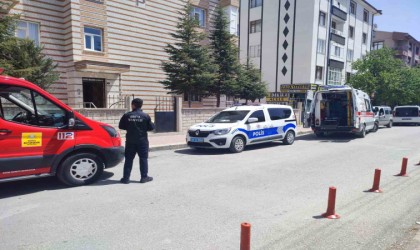 Tartıştığı anneannesini bıçaklayarak ağır yaraladı