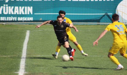 TFF 2. Lig: Belediye Derincespor: 0 - Kastamonuspor: 0