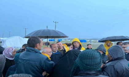 Albayraktan, Çiftelere geçmiş olsun ziyareti