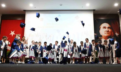 Antalya OSB Gündüz Bakımevinde mezuniyet sevinci