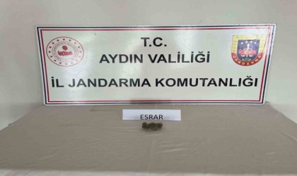 Aydında jandarma ekipleri uyuşturucuya geçit vermiyor
