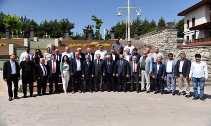 Başkan Balaban esnaf başkanlarıyla buluştu