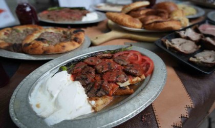 Bursanın yöresel lezzetleri Türk Mutfağı Haftasında tanıtıldı