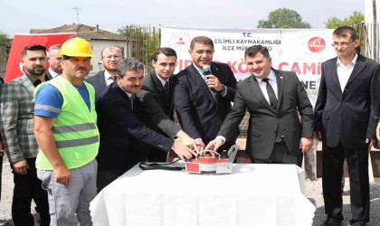 Deprem sonrası yıkılan camiler tek tek yapılıyor