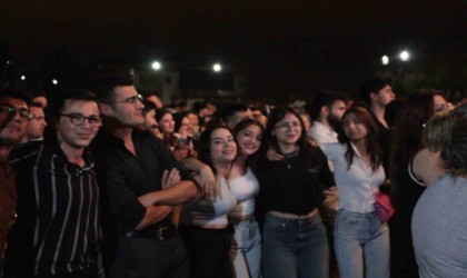 Depremin vurduğu Hatayda uzun bir aranın ardından vatandaşlar doyasıya eğlendi