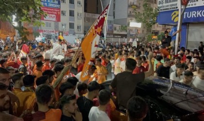 Diyarbakır, Şırnak ve Mardinde Galatasarayın şampiyonluğu kutlandı