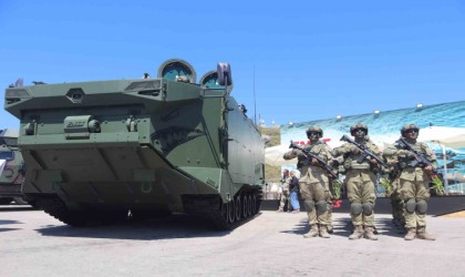 Efes-2024te savunma sanayisinden gövde gösterisi