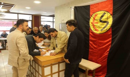 Eskişehirsporun seçimli genel kurulu 2 Hazirana ertelendi