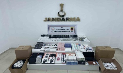 Gaziantepte organize kaçakçılık örgütüne operasyon: 4 gözaltı