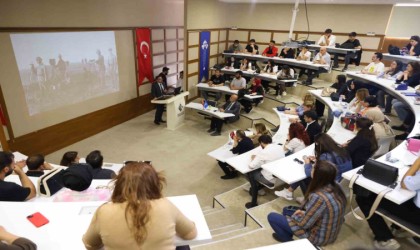 HKÜde 19 Mayıs coşkusu