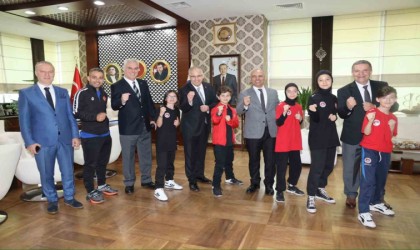 İki farklı turnuvada Körfezi temsil edecekler