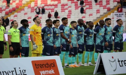 Kayserispor sezonu mağlubiyetle kapattı