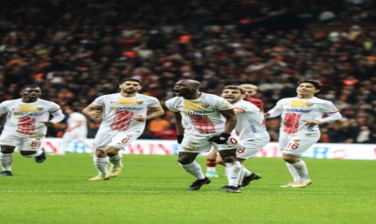Kayserisporda en çok gol atan isim Thiam oldu