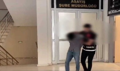 Kendisini MİT Başkanı olarak tanıtıp vatandaşın 1 milyon 500 bin TLyi aldı, 150 bin doları alırken suçüstü yakalandı