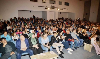 Kiraz Çiçeği Korosundan muhteşem konser