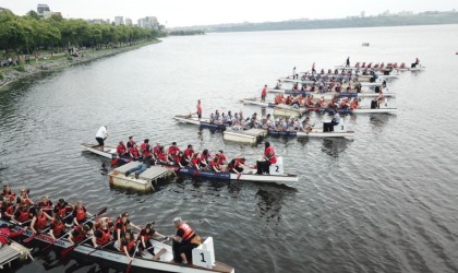 Küçükçekmecede dragon boat yarışları