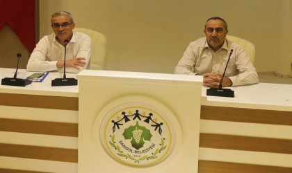 Nüfus müdüründen muhtarlara bilgilendirme